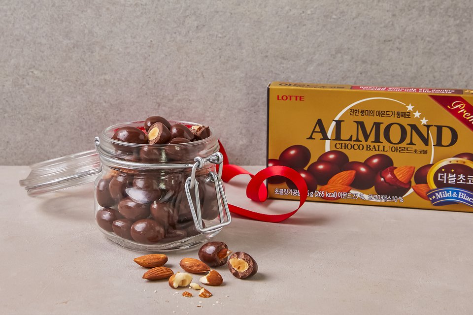 Lotte Almond Choco Ball Premium 46g