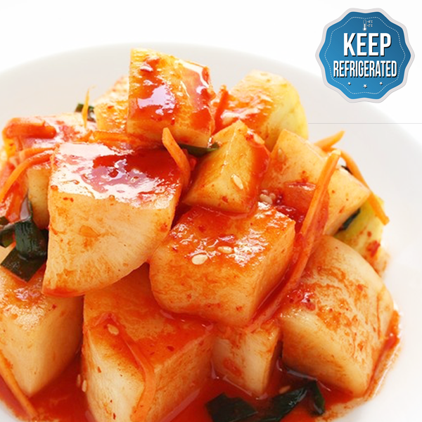 Fresh Home-Made Kkakdugi (Radish Kimchi) by SIJANG MART (250g)